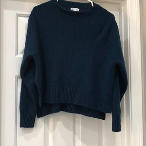 Dark teal long sleeved crop sweater